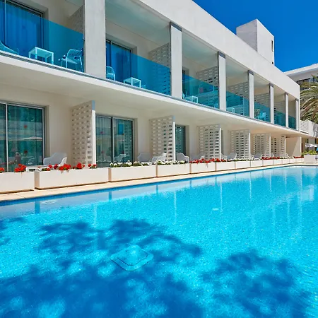 Hotel More 3*