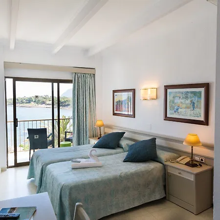 Hotel More