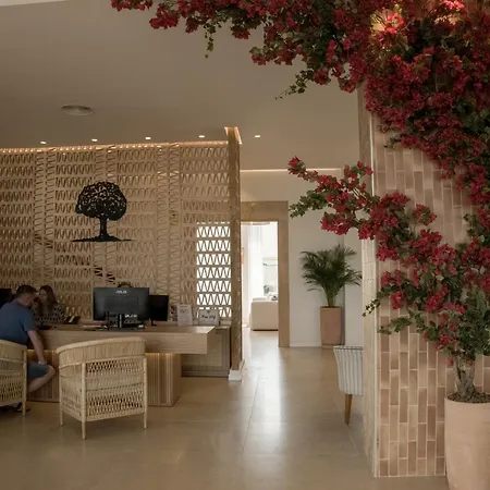 Hotel More Hotel 3*